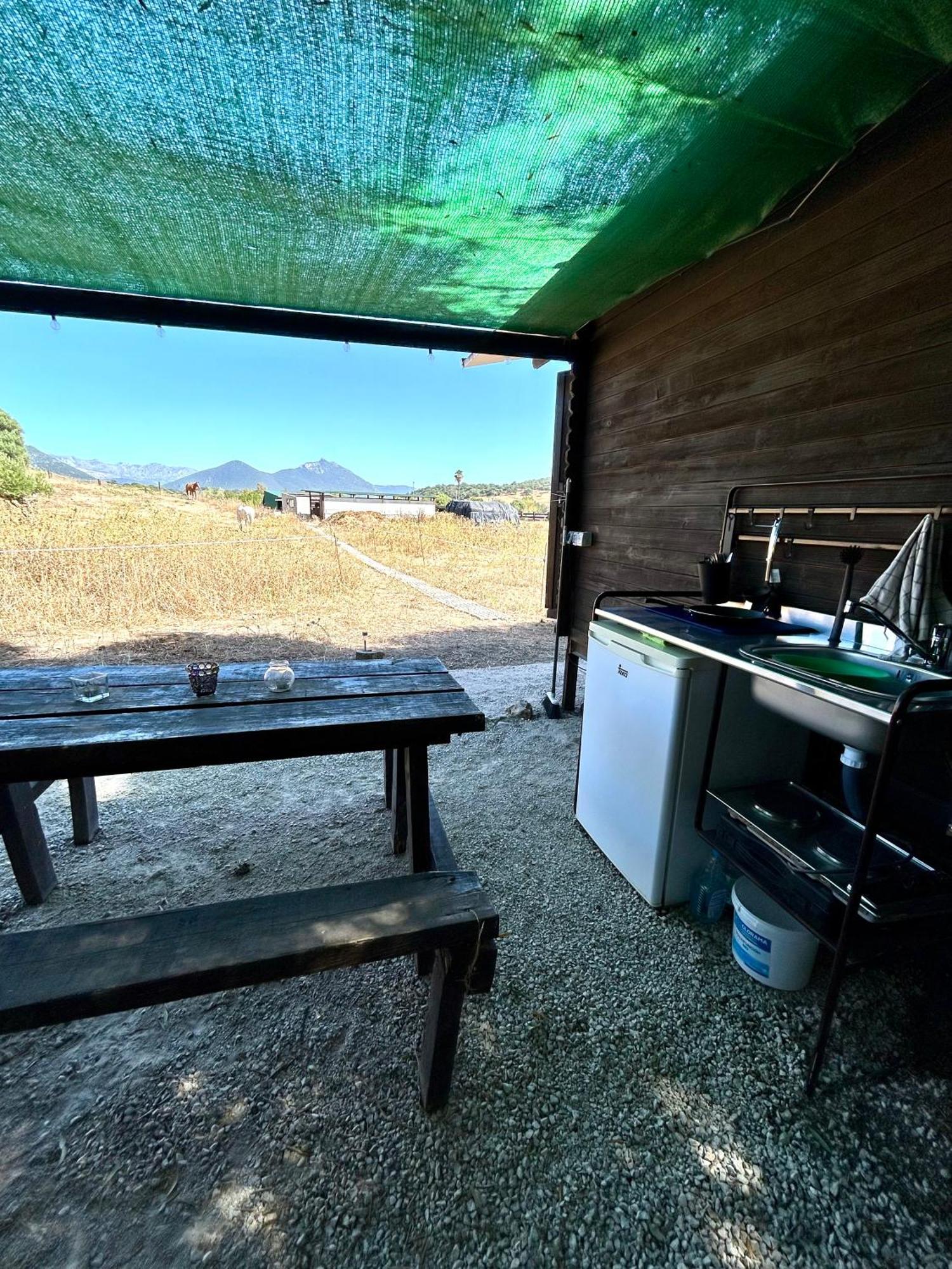 Cabana Rustica En Un Rancho Con Caballos, Prado Del Rey, Andalucia Eksteriør billede
